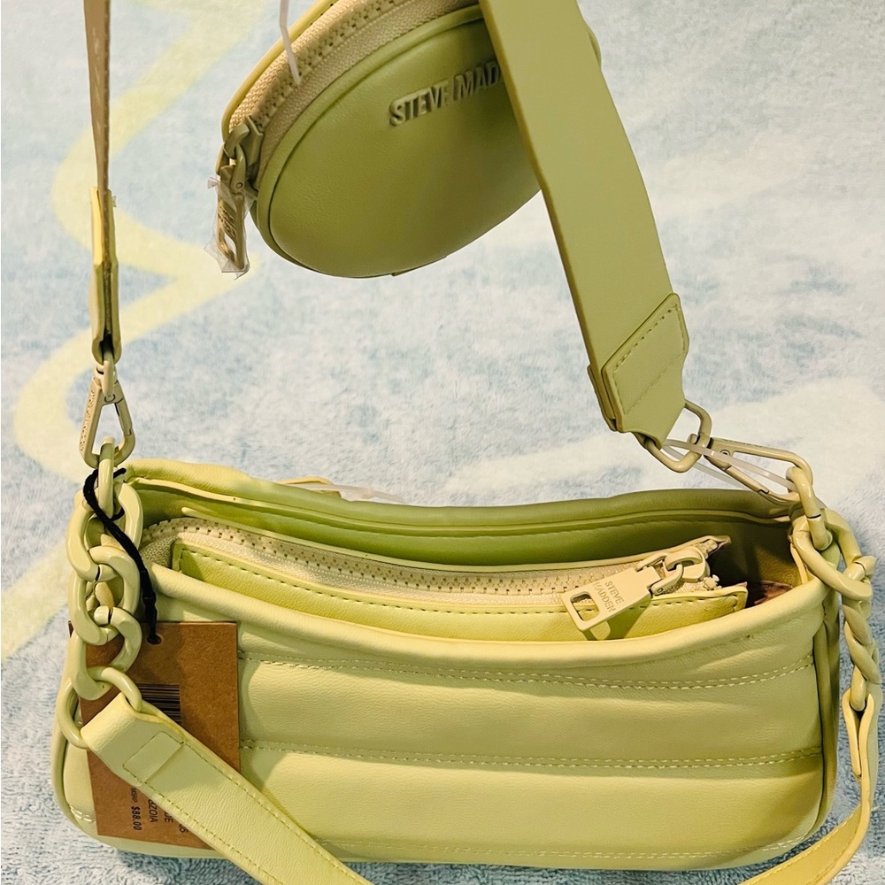 Steve Madden BZOIA Crossbody Bag AirlPod/Coin Pouch & ID Cards Holder NWT - Picture 3 of 11